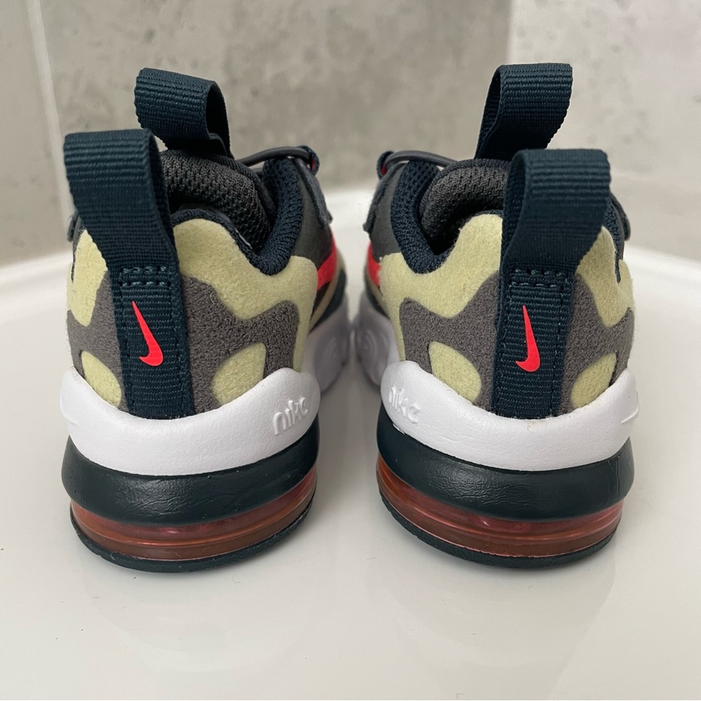 SOLD Nike Air Max 270 React TD Sneaker Size 2C - Picture 8 of 10